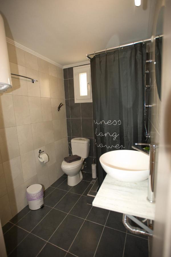 Sea Gem Apartment 1 Néoi Epivátai Eksteriør billede