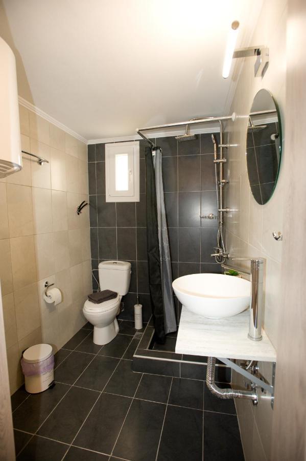 Sea Gem Apartment 1 Néoi Epivátai Eksteriør billede